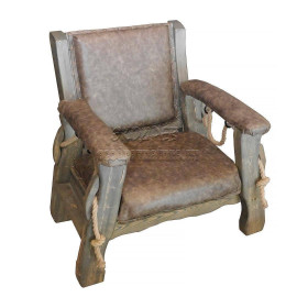 Мягкое кресло из массива сосны Юкон